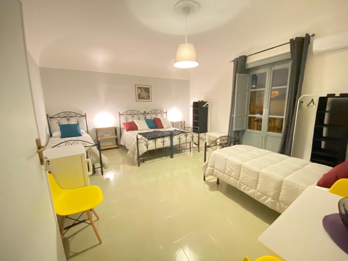 Palazzo Marchese Mortillaro Hotel Palermo Esterno foto